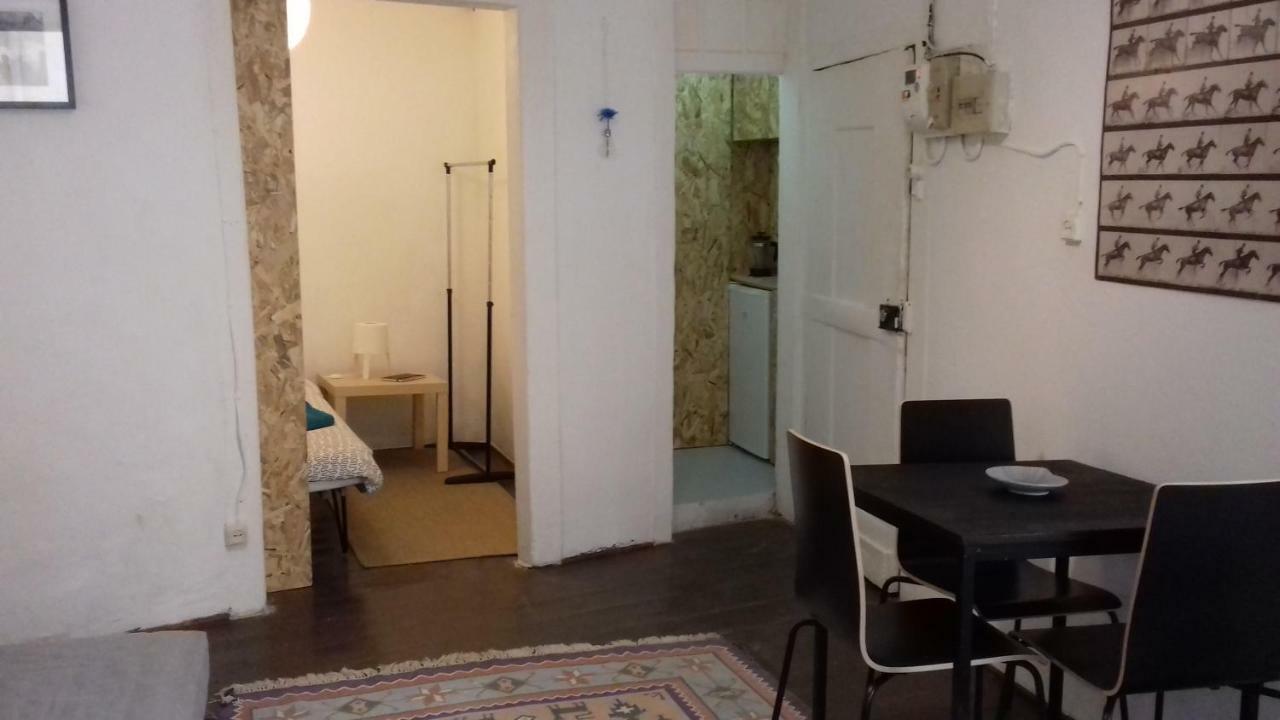 City Center | Chiado Typical Small Flat Lisbon Exterior photo
